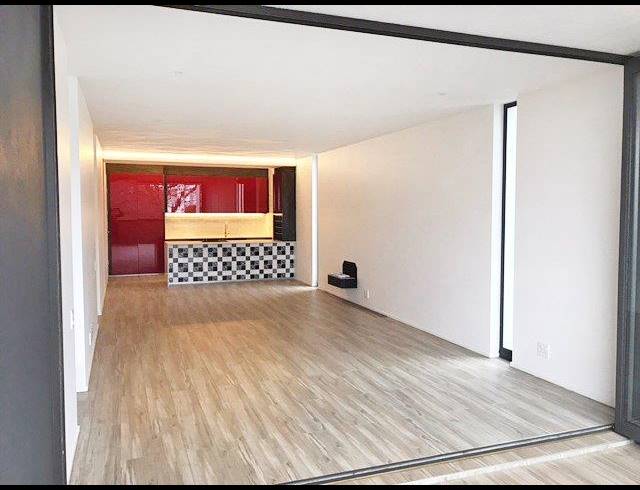 2 BEDROOM APARTMENT FOR SALE IN FOREST TOWN